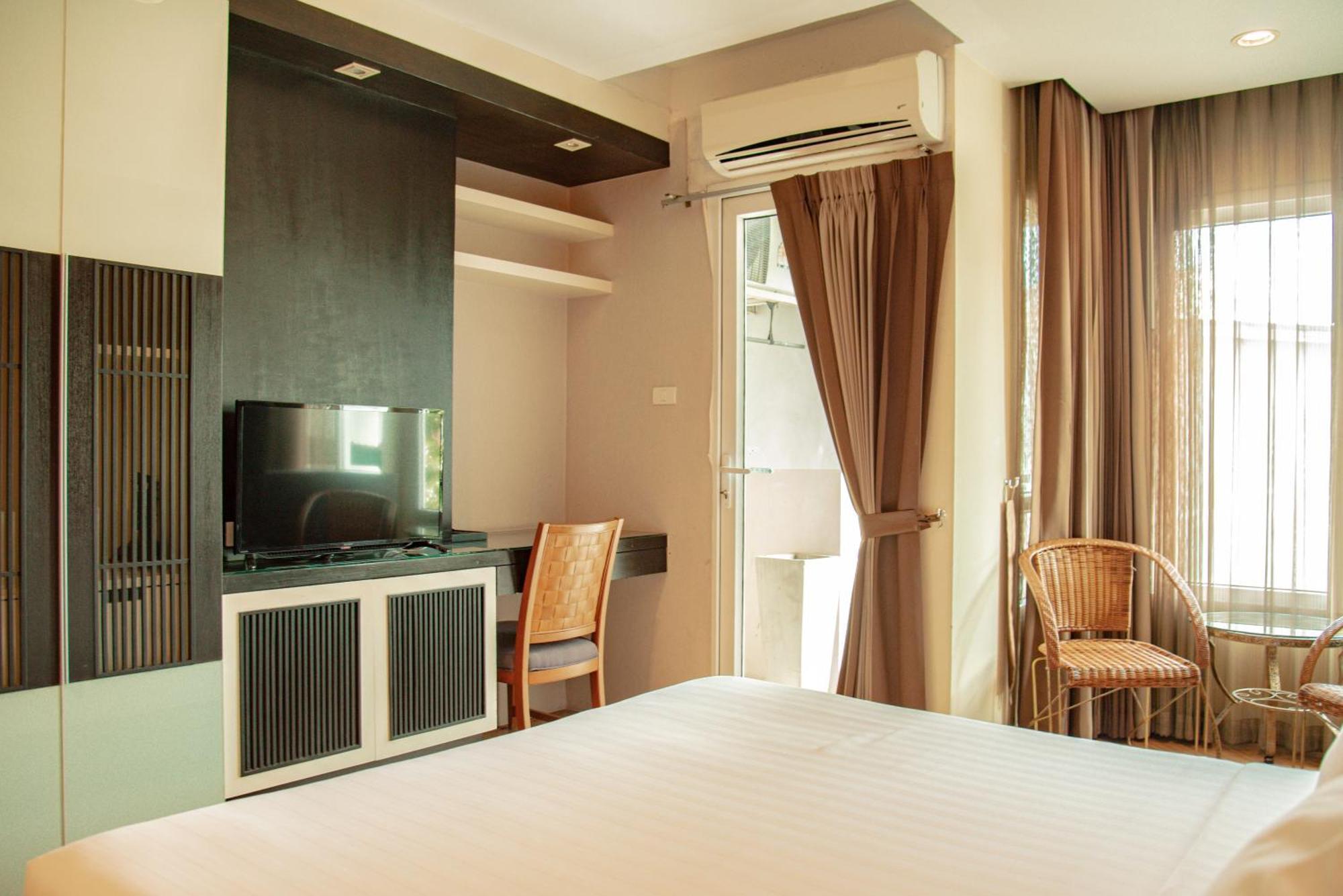 The Sunreno Hotel Sha Bangkok Exterior foto