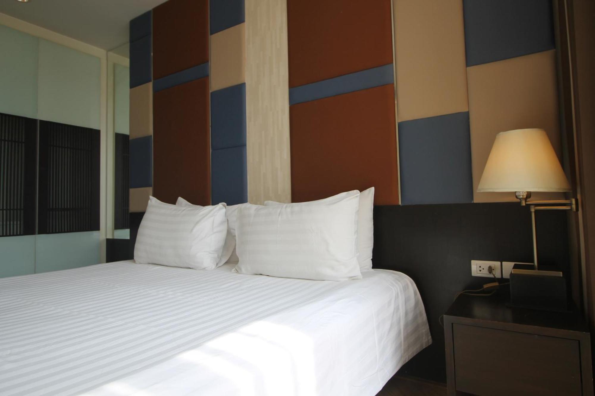 The Sunreno Hotel Sha Bangkok Exterior foto